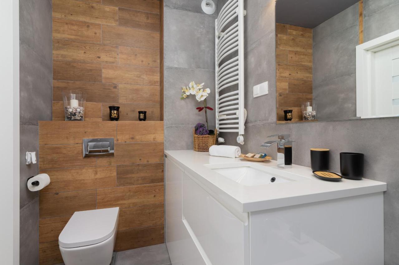 Krowodrza Apartment Premium With Balcony By Renters Prestige Krakow Dış mekan fotoğraf