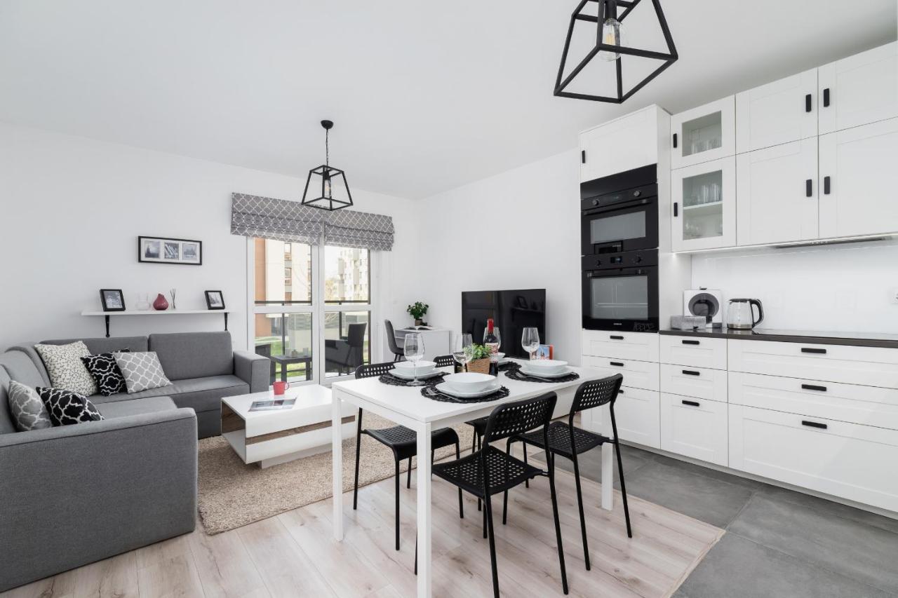 Krowodrza Apartment Premium With Balcony By Renters Prestige Krakow Dış mekan fotoğraf